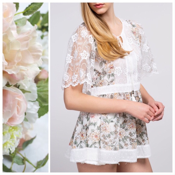 Lacey Garden Flirty Tunic Top - Picture 2 of 9